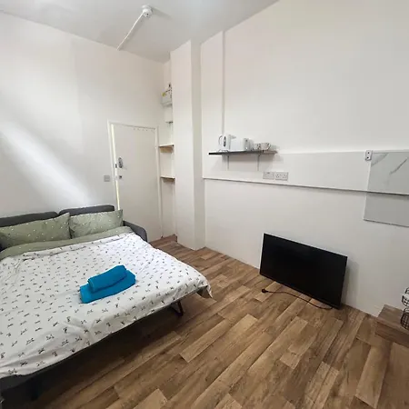 Acton High Street Apartamento